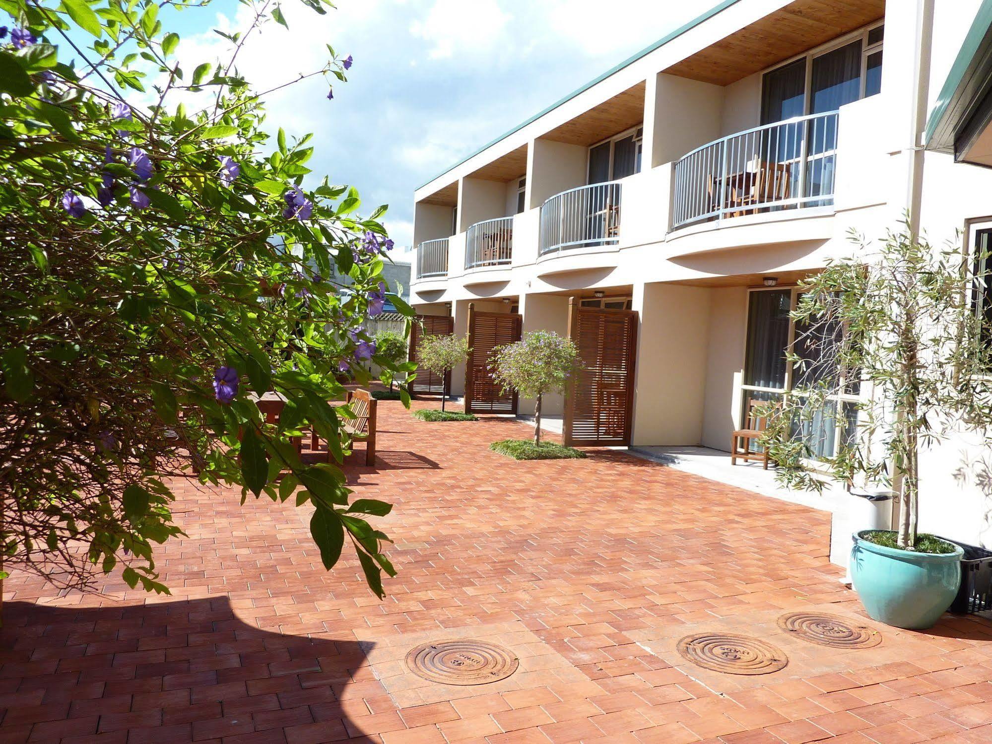 Raglan Sunset Motel And Conference Venue Exterior foto